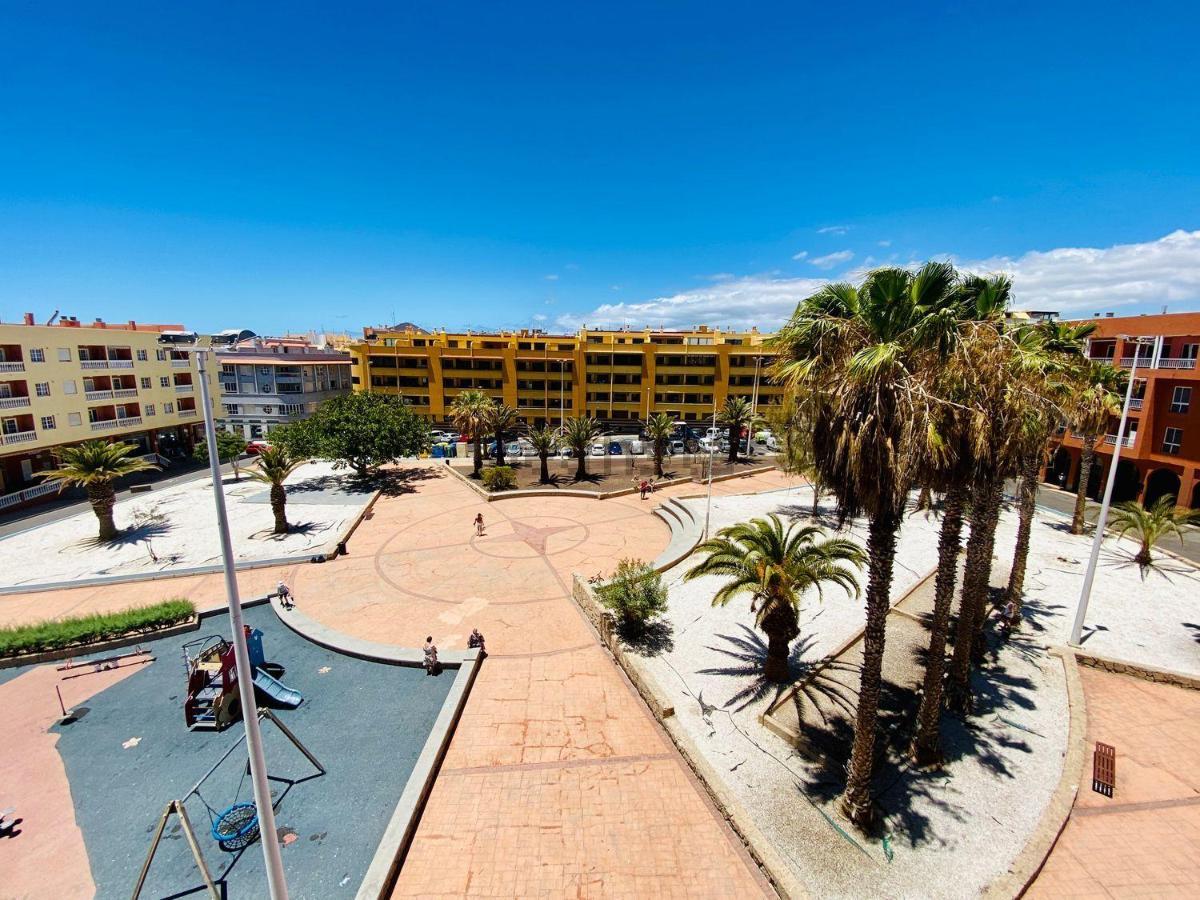 New 140M2 Loft-Style Flat At Town Heart, 3 Beaches Close Casa Leon Ελ Μέντανο Εξωτερικό φωτογραφία